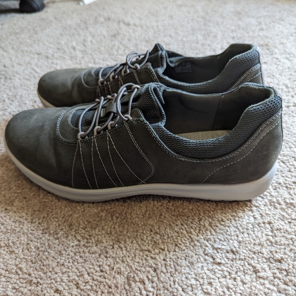 Clarks Cloudsteppers 11W - Picture 5 of 6